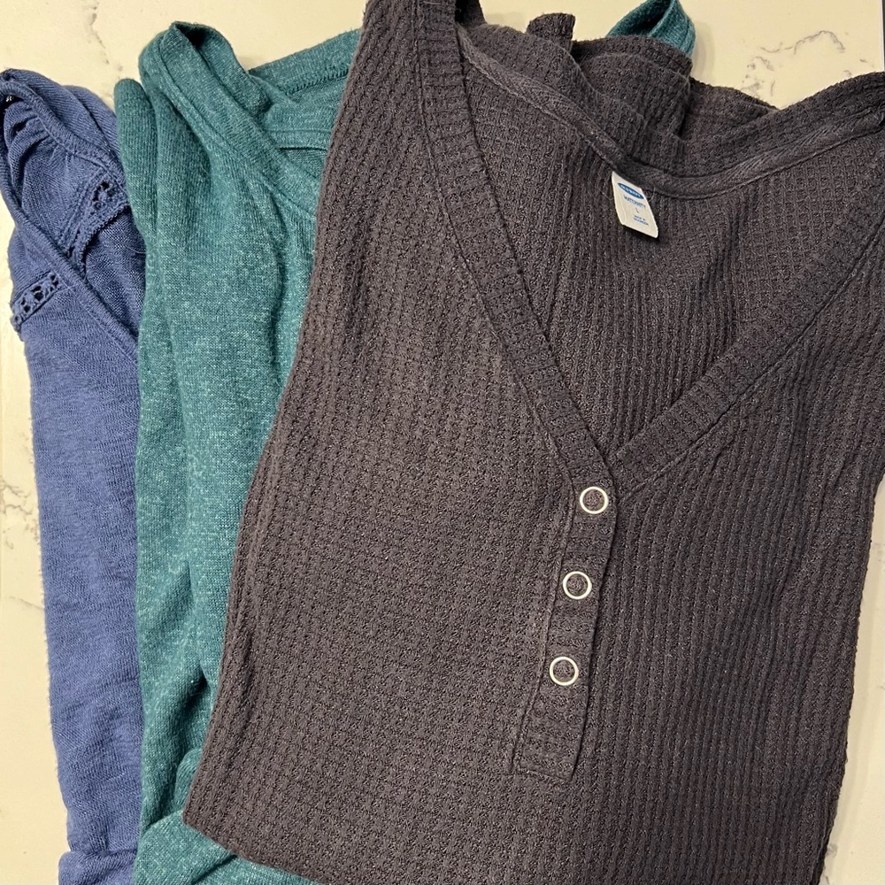 3 Cozy and Flowy Maternity Shirts